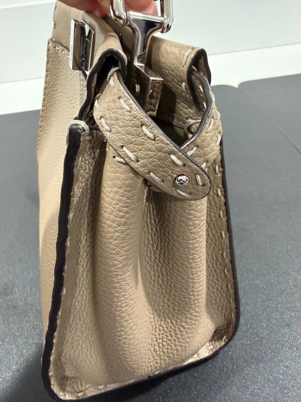 Fendi Peekaboo Mini Hand/Shoulder Bag (JB1427) - Picture 9 of 15